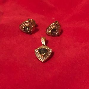 Alexandrite/diamonds earrings/ pendant set